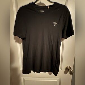 Mens GUESS tshirt